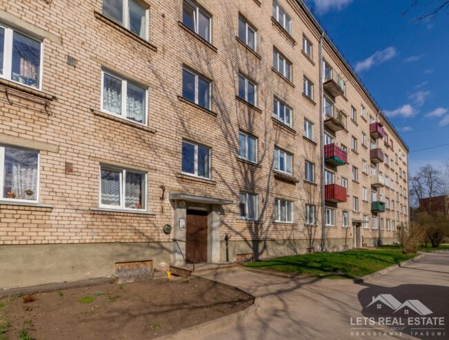2 istabu dzīvoklis, Butļerova iela 4, Ķīmija