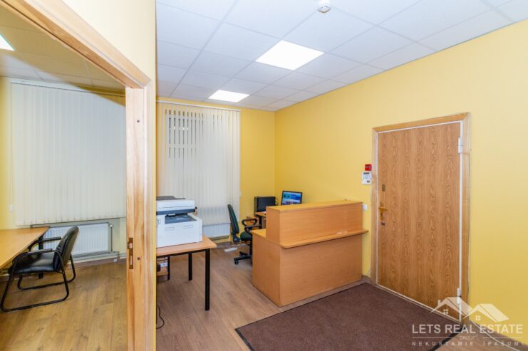 43.9 m² biroja telpas, Krišjāņa Barona iela 33/35