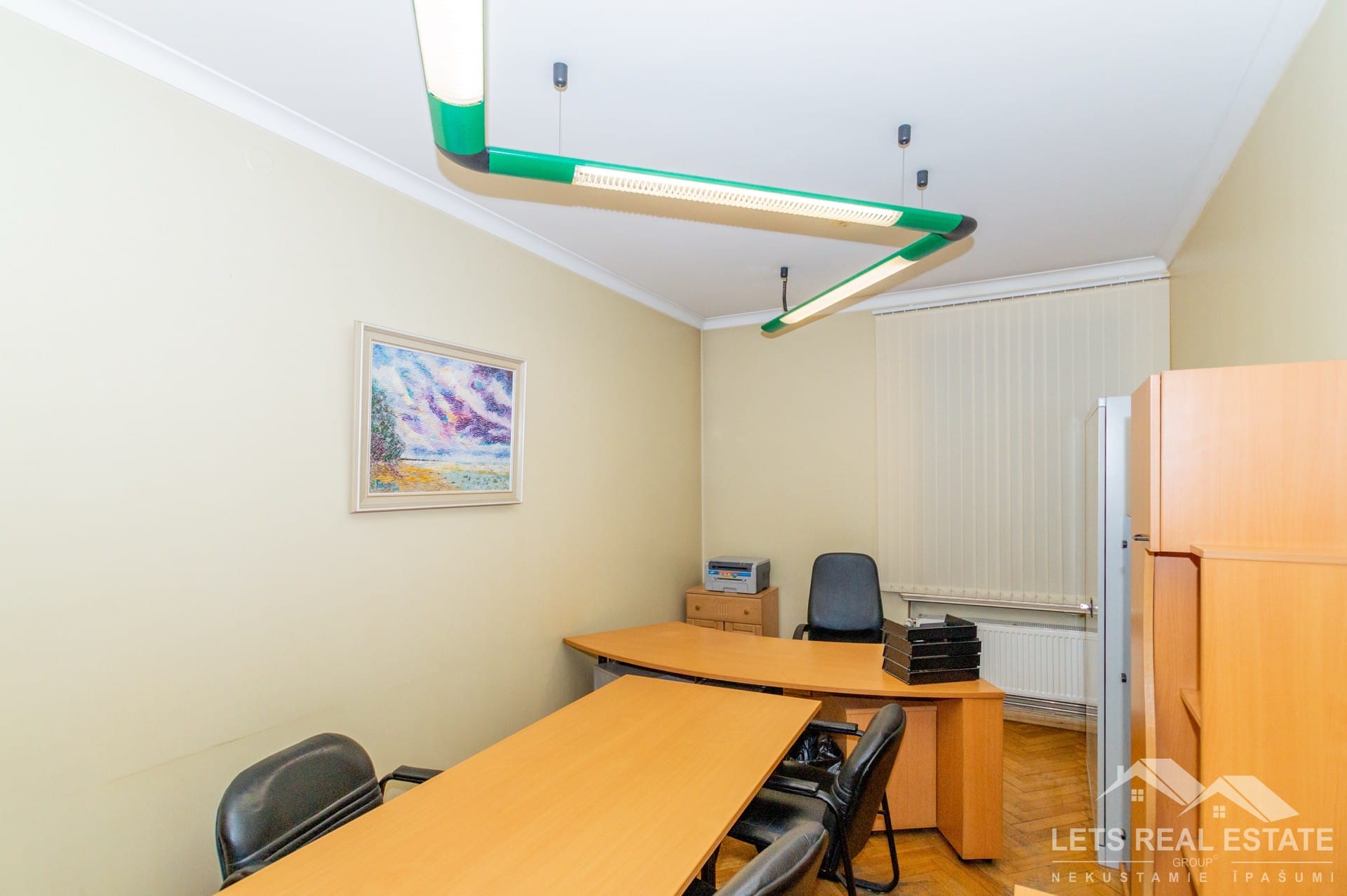 132.3 m² biroja telpas, Krišjāņa Barona iela 33/35