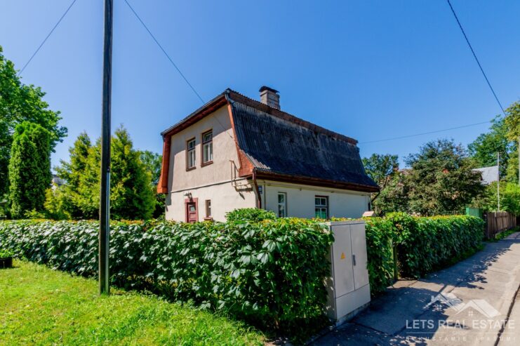 116.8 m² māja, 571 m² zeme, Kartupeļu iela 20.