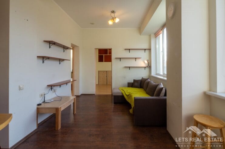 2 istabu dzīvoklis, Klusā iela 18, Brasa, Rīga