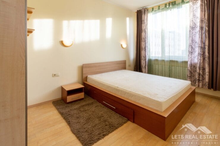 2 istabu dzīvoklis, Klusā iela 18, Brasa, Rīga