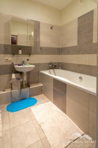 2 istabu dzīvoklis, Klusā iela 18, Brasa, Rīga