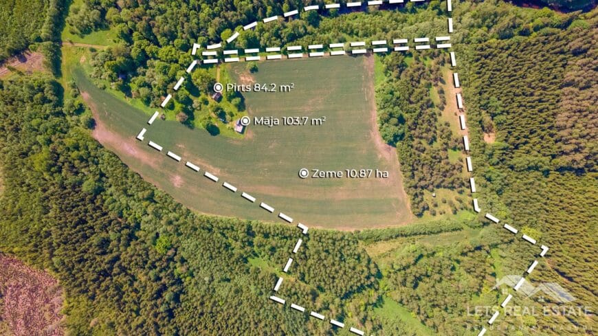 103.7 m² māja, 84.2 m² guļbūve, 10.87 ha zeme